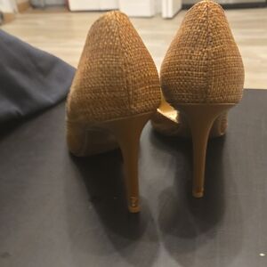 Nine West Tan Textured Heels